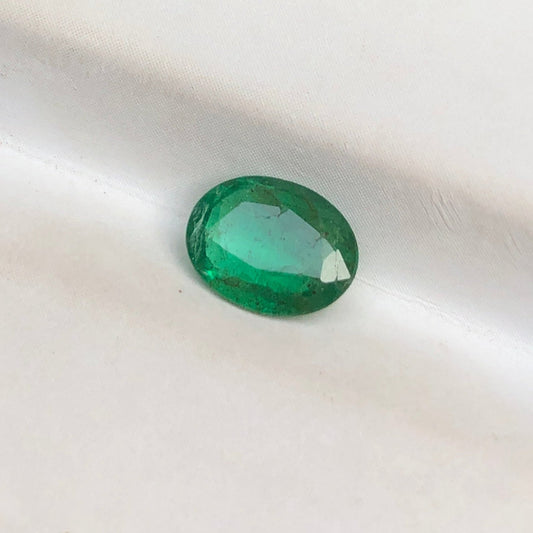 1.00ct Emerald for sale - Budh Ratna - Zamurd - Pachu Stone, Markat Mani Stone - 8x6mm