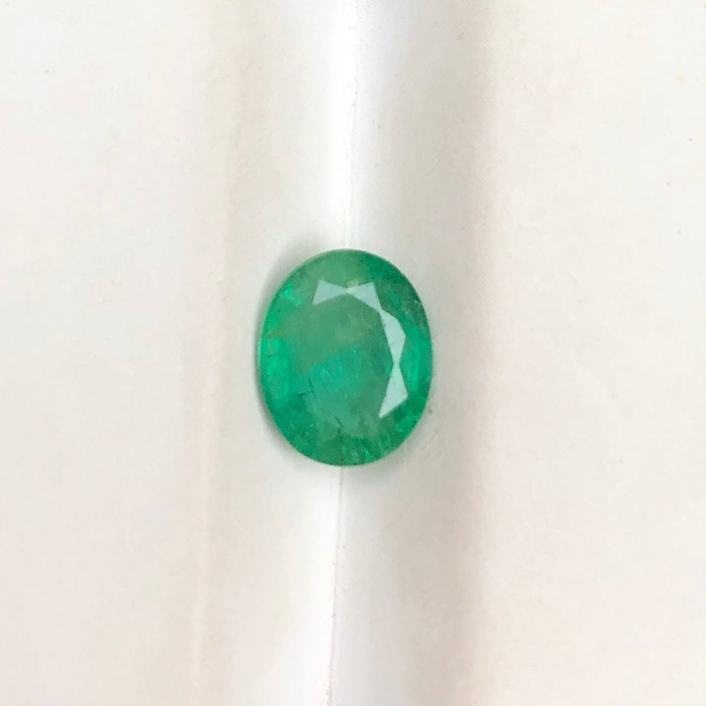 1.45ct Emerald for sale - Budh Ratna - Zamurd - Pachu Stone, Markat Mani Stone - 9x7mm