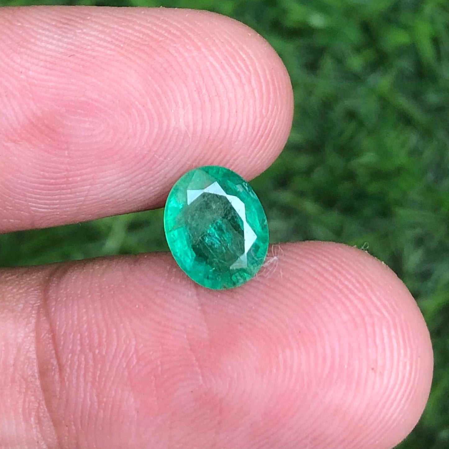 1.45ct Emerald for sale - Budh Ratna - Zamurd - Pachu Stone, Markat Mani Stone - 9x7mm