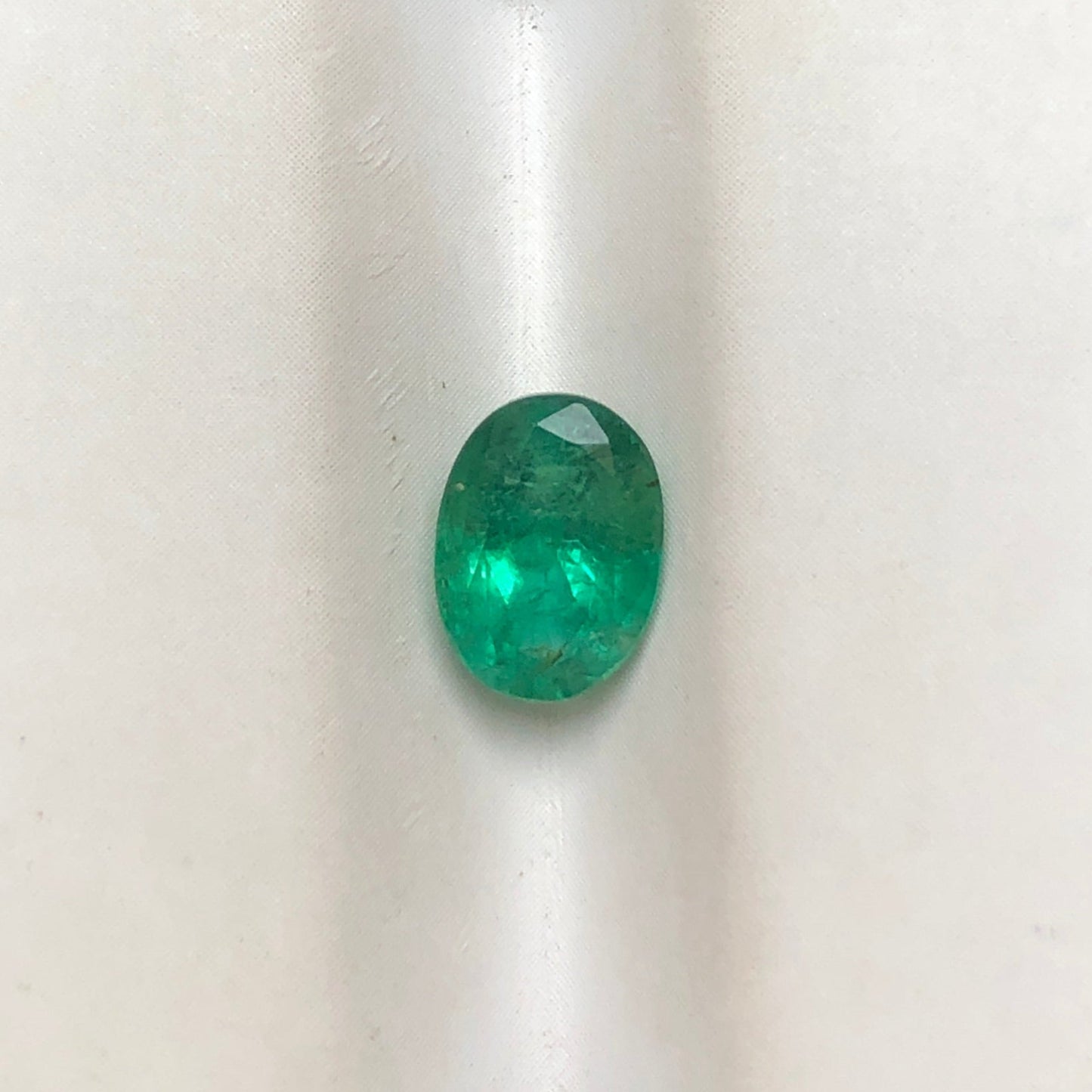 1.50ct Emerald for sale - Budh Ratna - Zamurd - Pachu Stone, Markat Mani Stone - 8x6mm