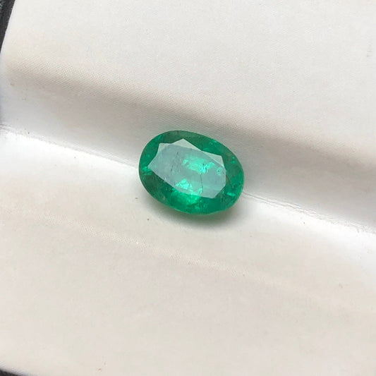 1.50ct Emerald for sale - Budh Ratna - Zamurd - Pachu Stone, Markat Mani Stone - 8x6mm