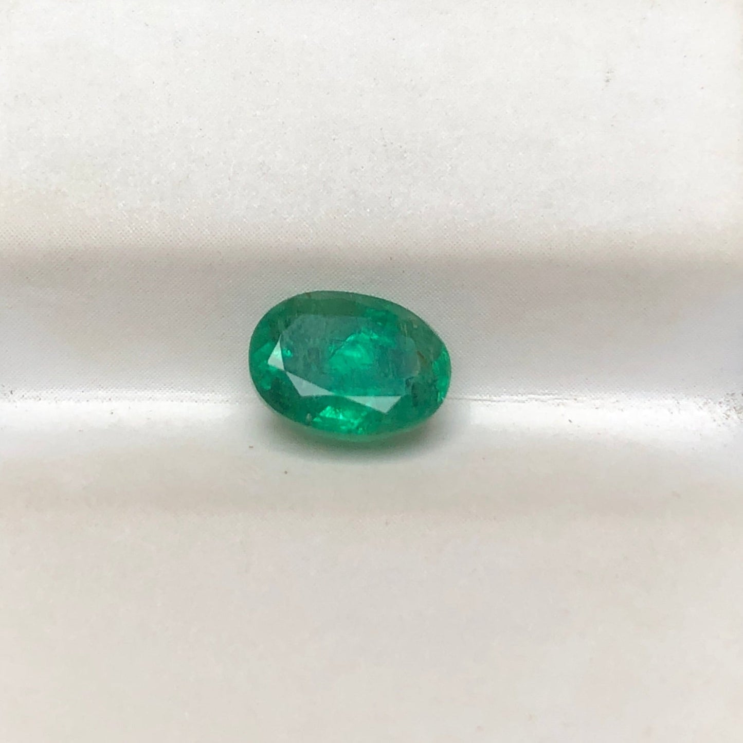 1.50ct Emerald for sale - Budh Ratna - Zamurd - Pachu Stone, Markat Mani Stone - 8x6mm