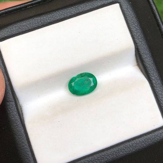 1.10Ct Emerald for sale - Budh Ratna - Zamurd - Pachu Stone, Markat Mani Stone - 8x6mm