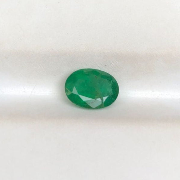 1.30ct Emerald for sale - Budh Ratna - Zamurd - Pachu Stone, Markat Mani Stone - 8x6mm