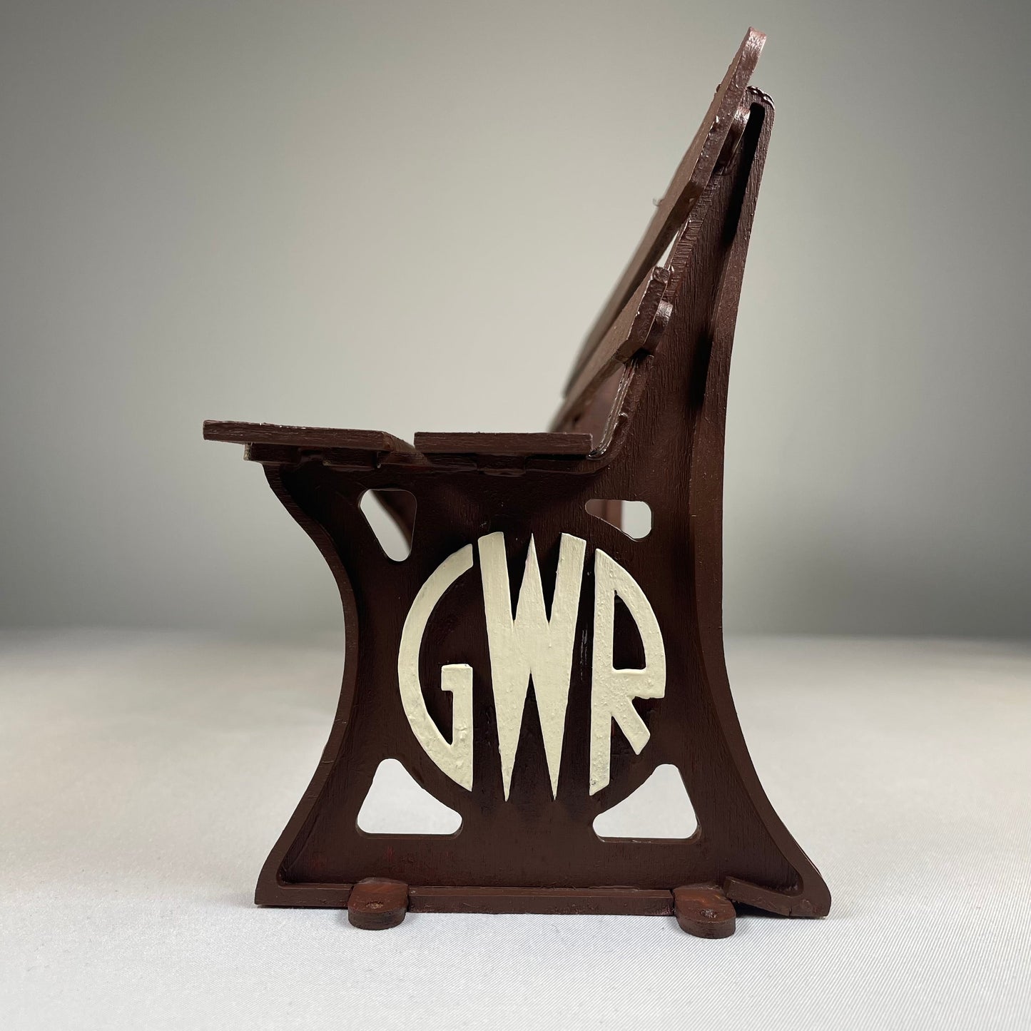 GWR Bench - Ready-Made Model