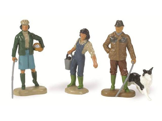 Farming Family 1:32 Scale Britains