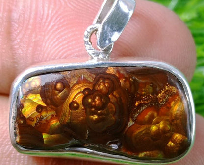 39.5ct Natural Fire Agate in Silver Pendent, Multi Color Fire Agate, Fire Agate AZ - Perfect gemstone Gift, Rare Gemstone than Diamonds, Dimensions 27x16x8mm