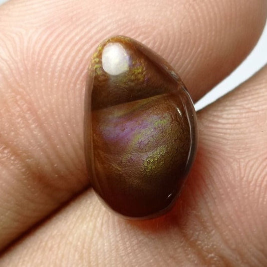 6.6ct Unique Purple Fire Agate Cabochon - Best For Ring Setting -  Dimensions 16x9x5mm