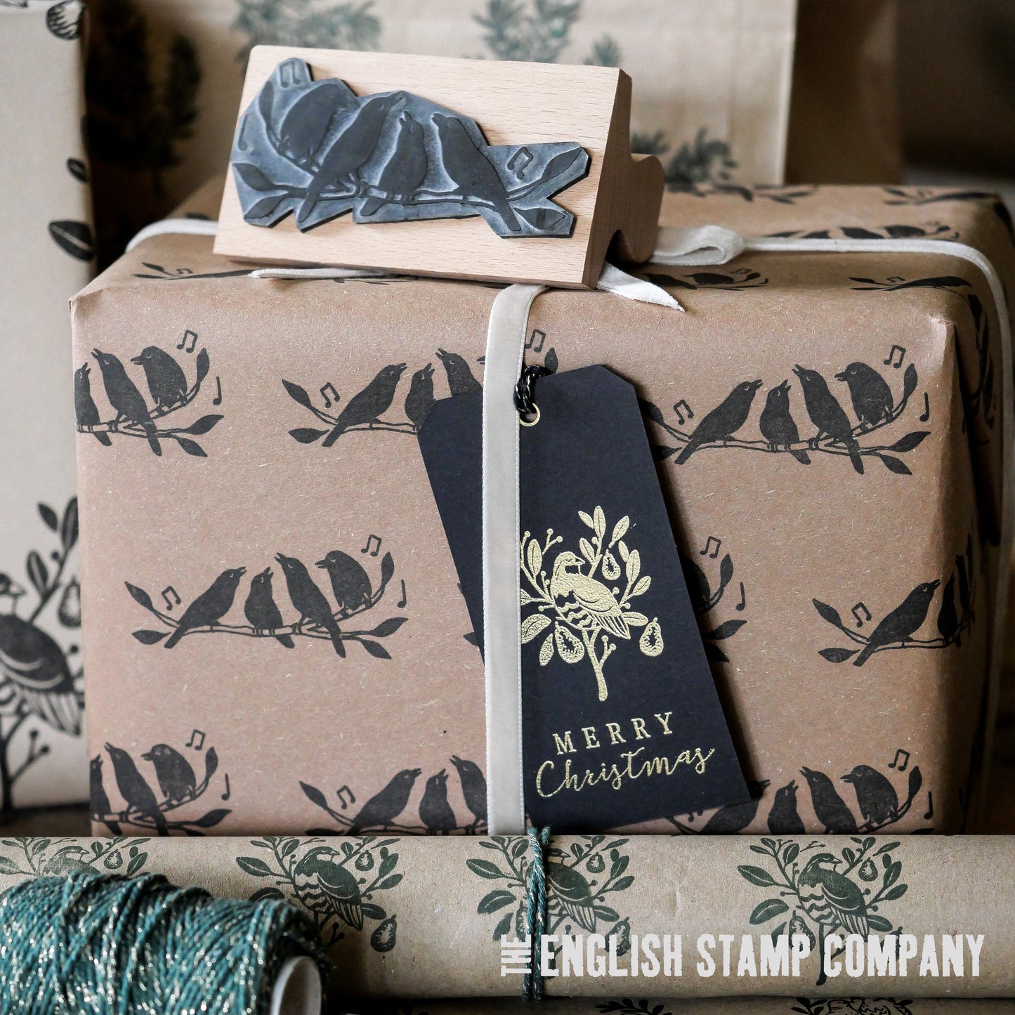 The English Stamp Company Wrapping Paper Pack