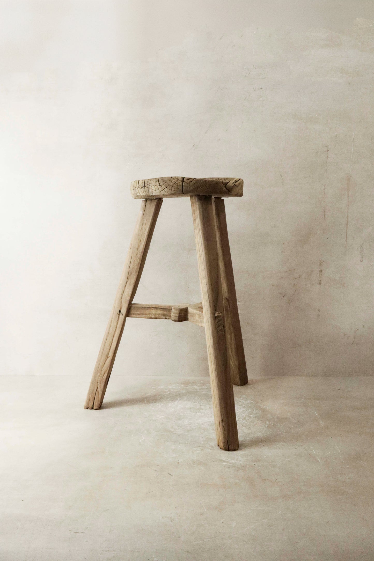 Vintage Rustic Elm Wood Stool - Round - No 21