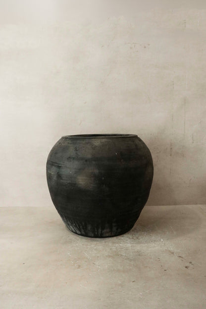 Vintage Dark Pot n° 041