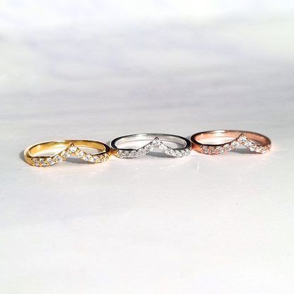 Wishbone Curved Eternity Ring in 18k Gold Vermeil