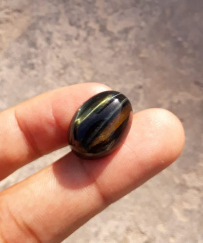 22.8ct Hawk's Eye Cabochon , Falcon's Eye, Blue Tiger's Eye, Blue Asbestos - 20x15mm
