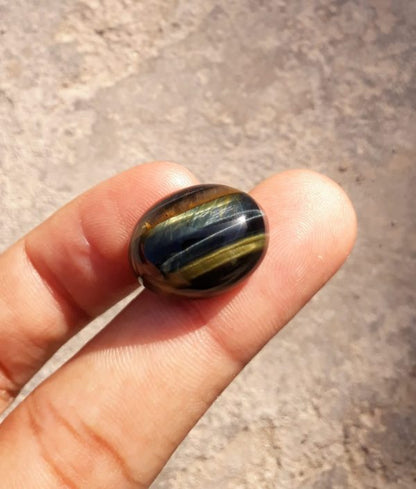22.2ct Hawk's Eye Cabochon , Falcon's Eye, Blue Tiger's Eye, Blue Asbestos - 20x15mm