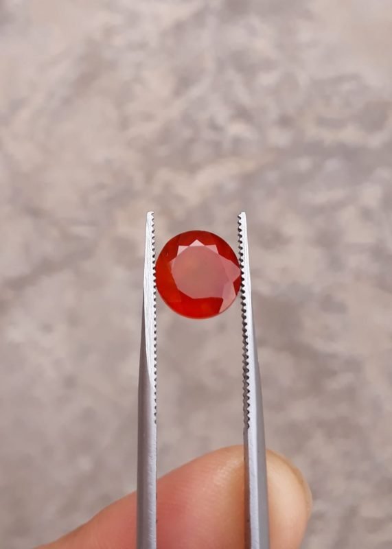 3.8ct Hessonite Garnet - Natural Faceted Hessonite Gem -  9mm