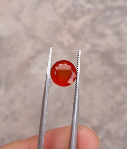 3.8ct Hessonite Garnet - Natural Faceted Hessonite Gem -  9mm