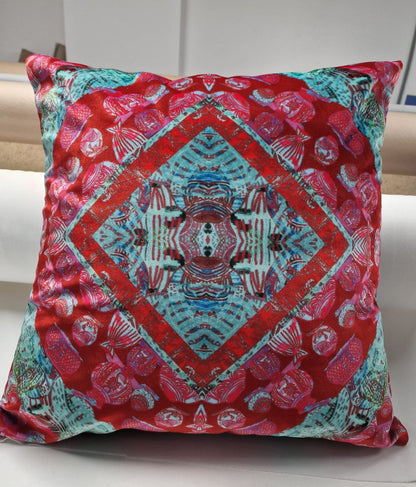 BEAUTIFUL NOSTALGIA COLLECTION 50x50cm CUSHIONS + FREE IDIA/IYOBA GICLEE PRINT
