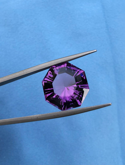 16ct Top Quality Amethyst from Brazil - Natural Amethyst Crystal - 16.8x16.8x11mm