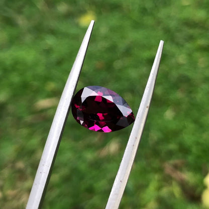 4.1ct Pyrope Garnet - Natural Faceted Pyrope Gem -