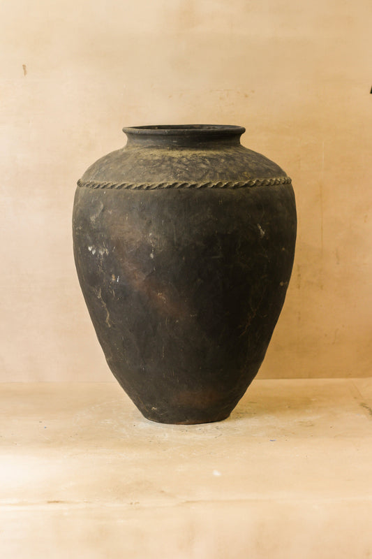Vintage Black Asian Pots - VB05