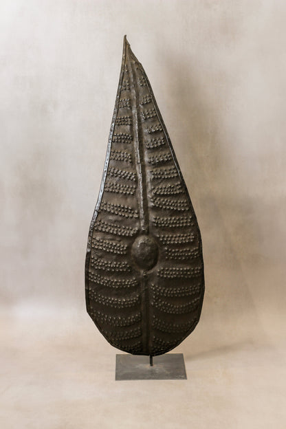 Vintage Sudanese Dinka Shield - 44.2