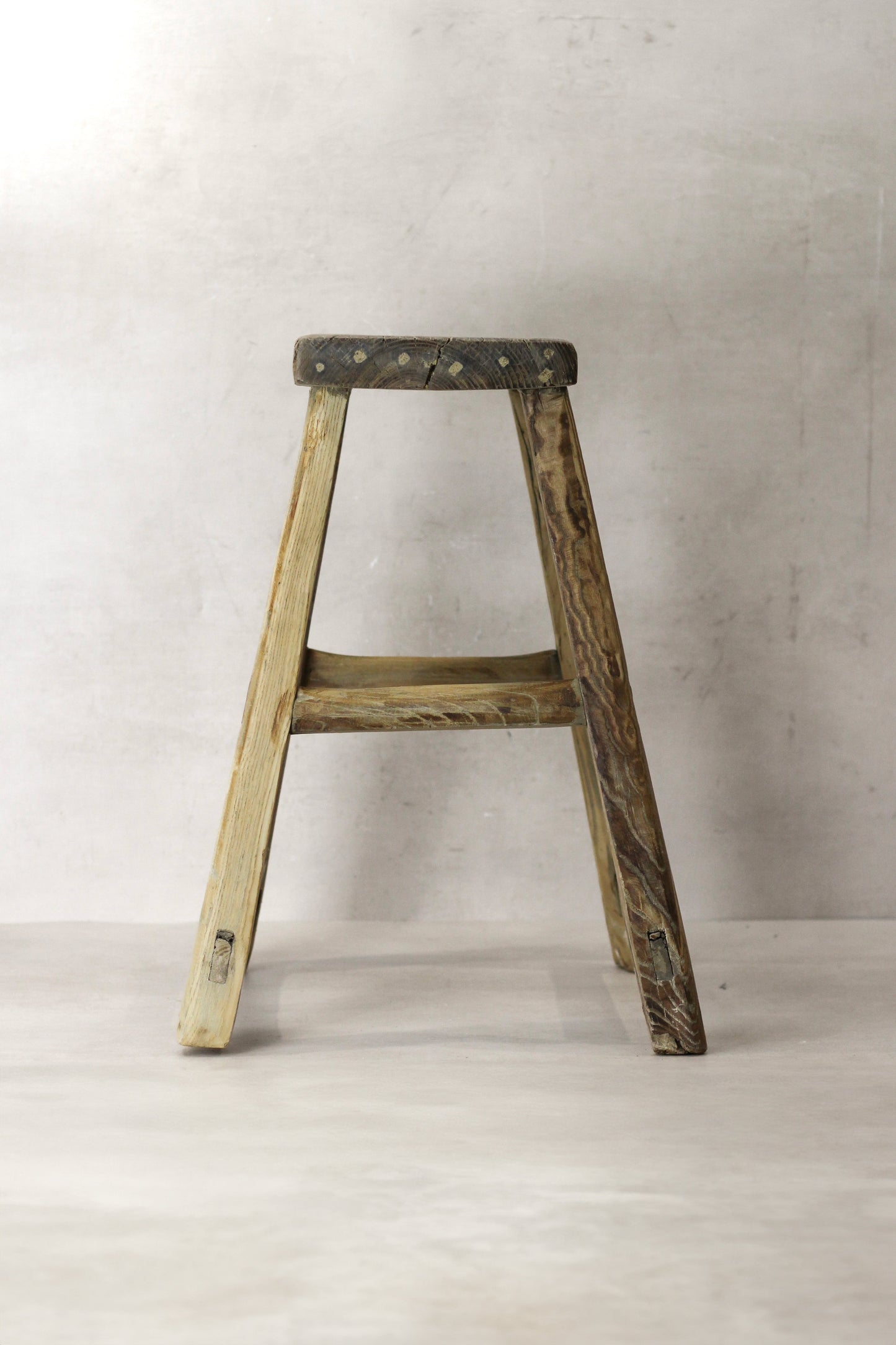 Vintage Rustic Elm Wood Stool - Medium - No 71