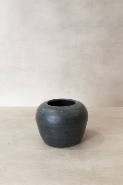Vintage Dark Pot n° 46