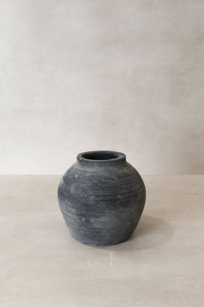 Vintage Dark Pot n° 47