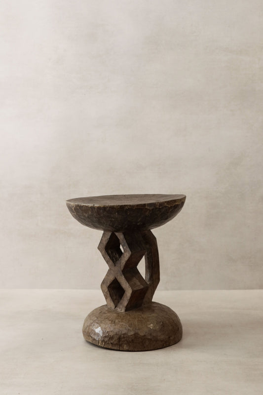 Tonga Stool - 34.2