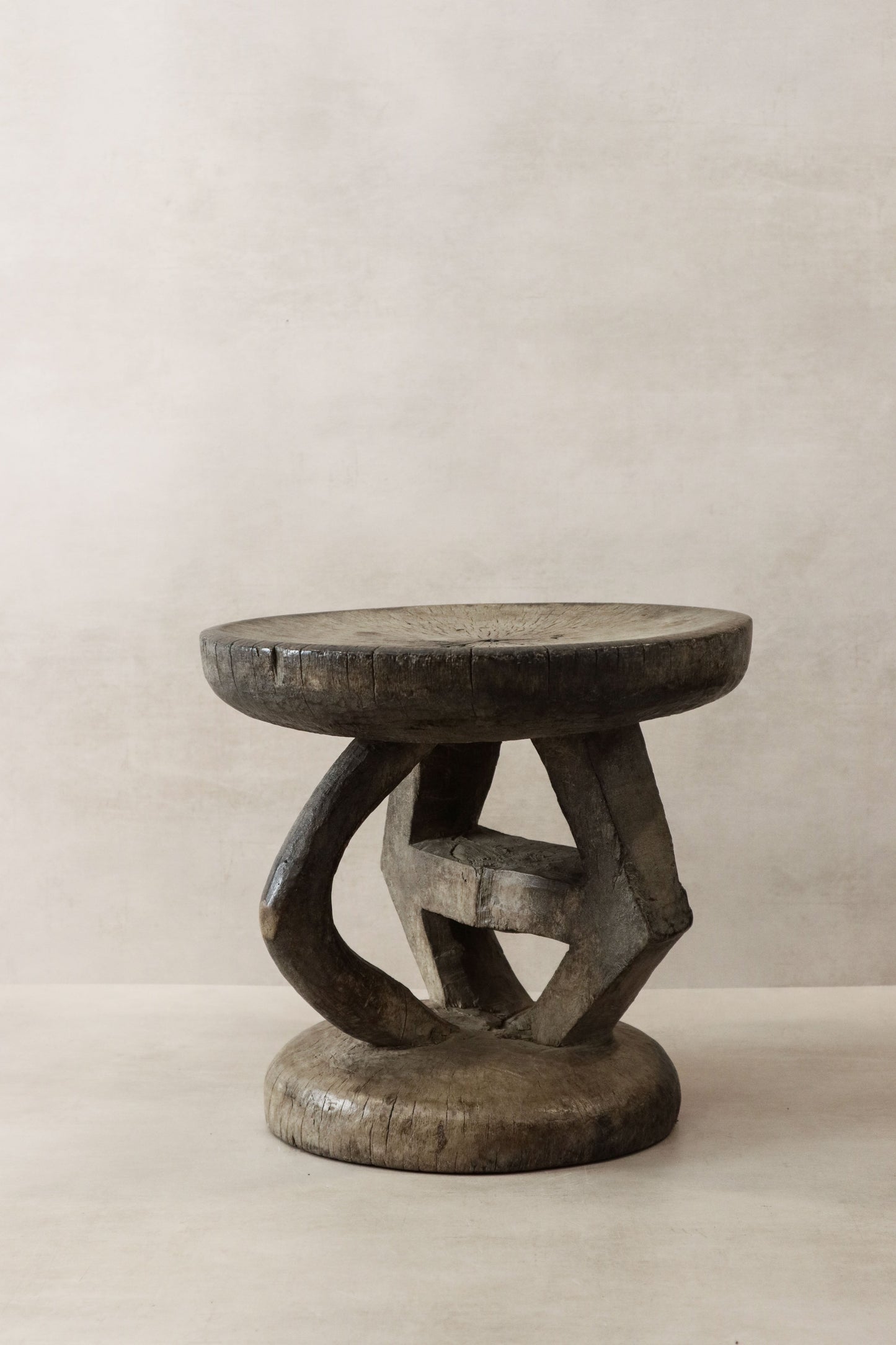 Tonga Stool - 37.2