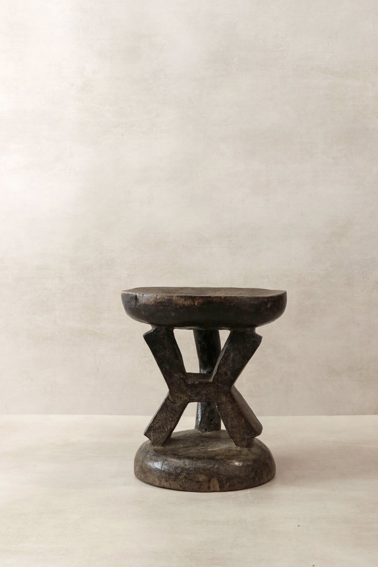 Tonga Stool - 101.1