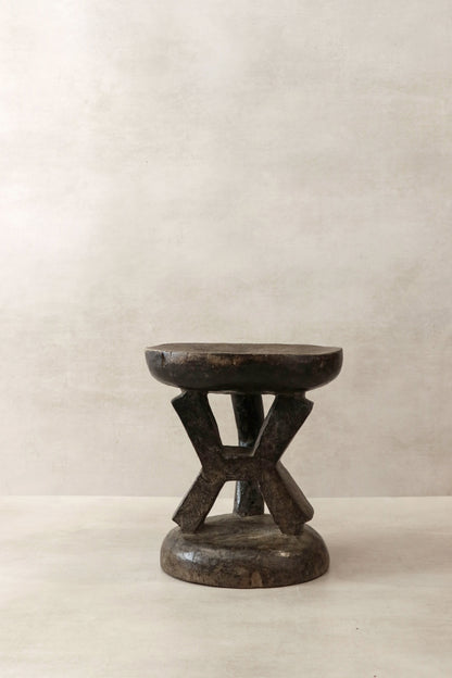 Tonga Stool - 101.1