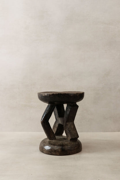 Tonga Stool - 101.1