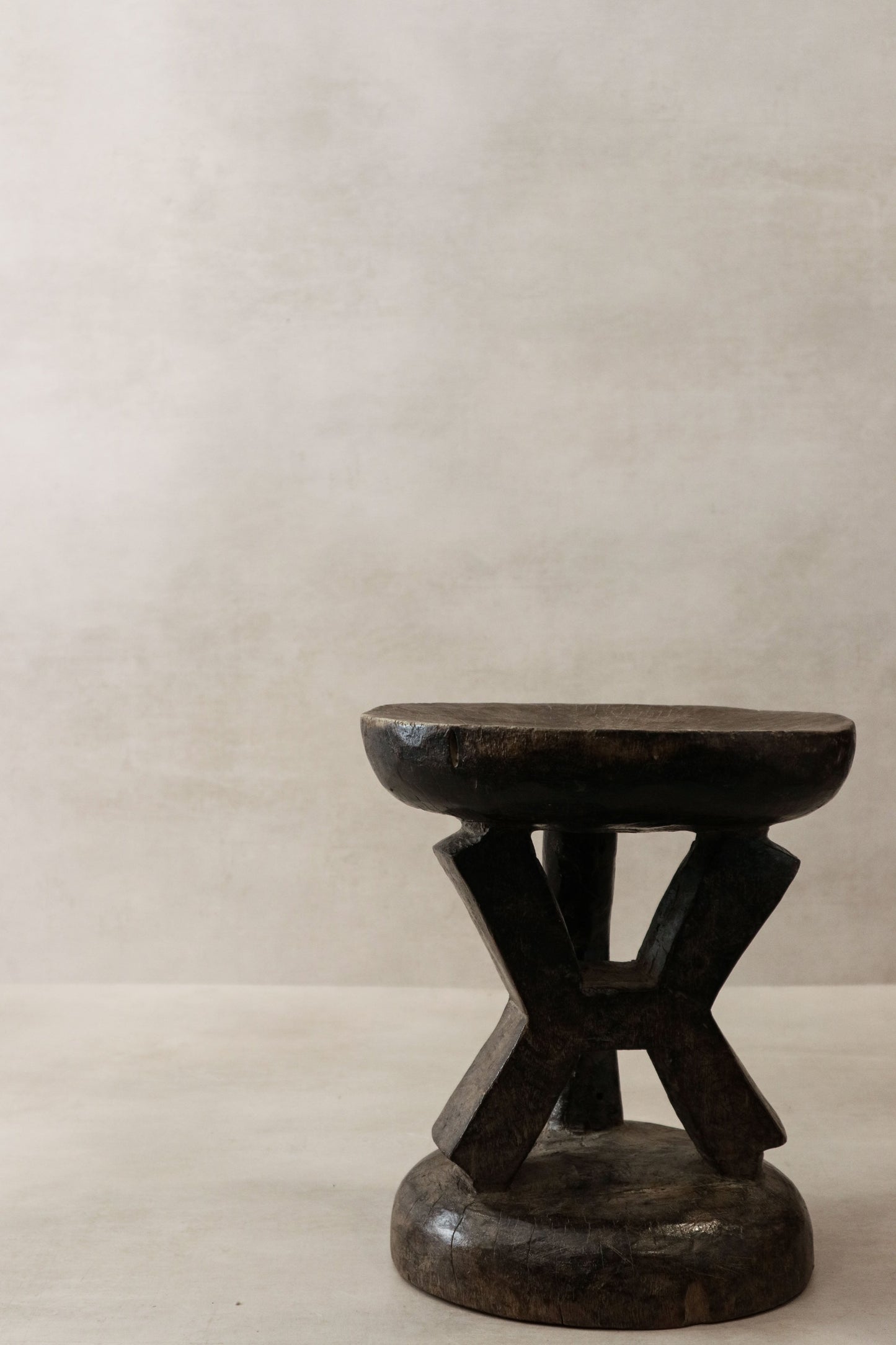 Tonga Stool - 101.1