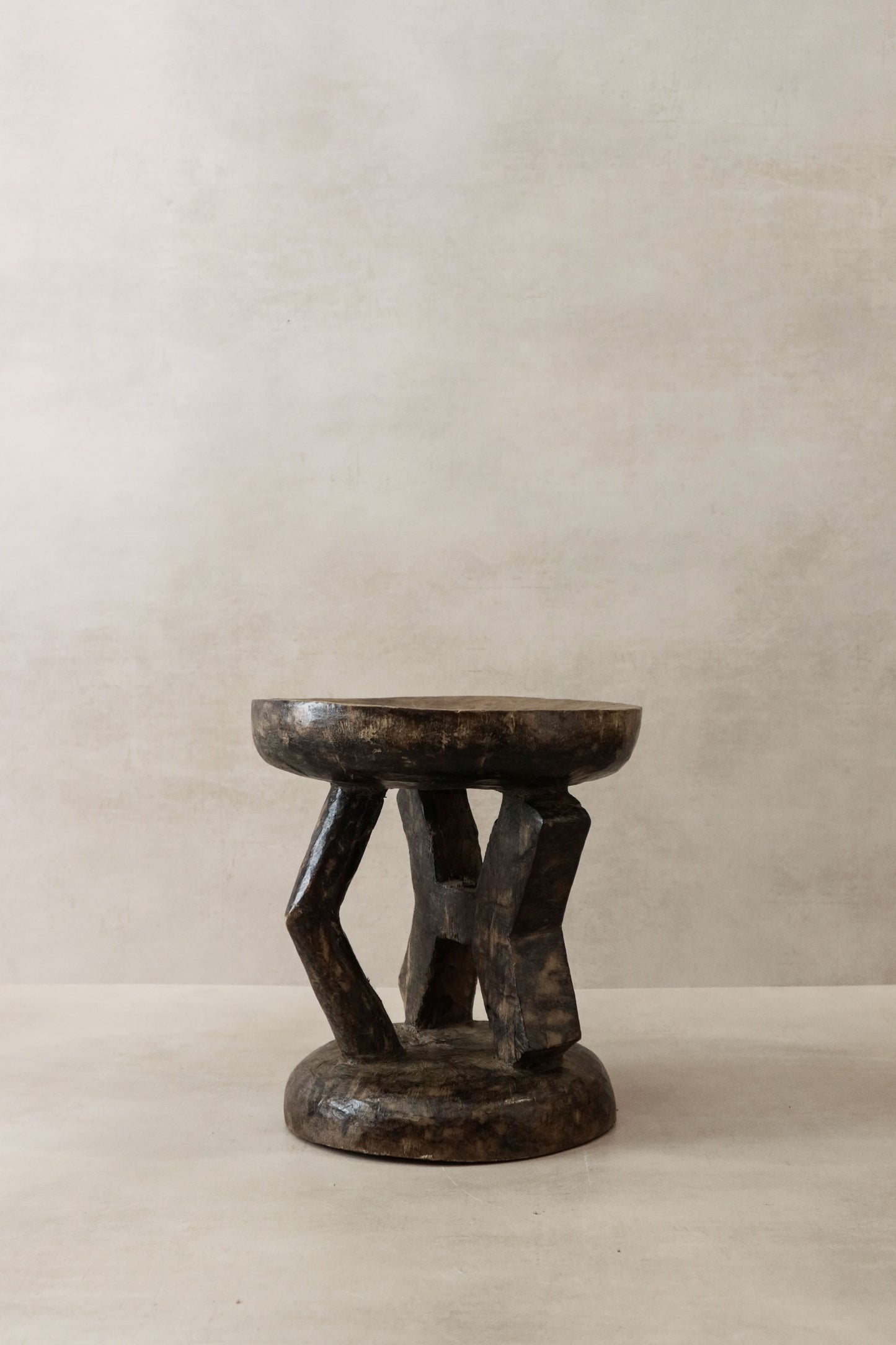 Tonga Stool - 101.3