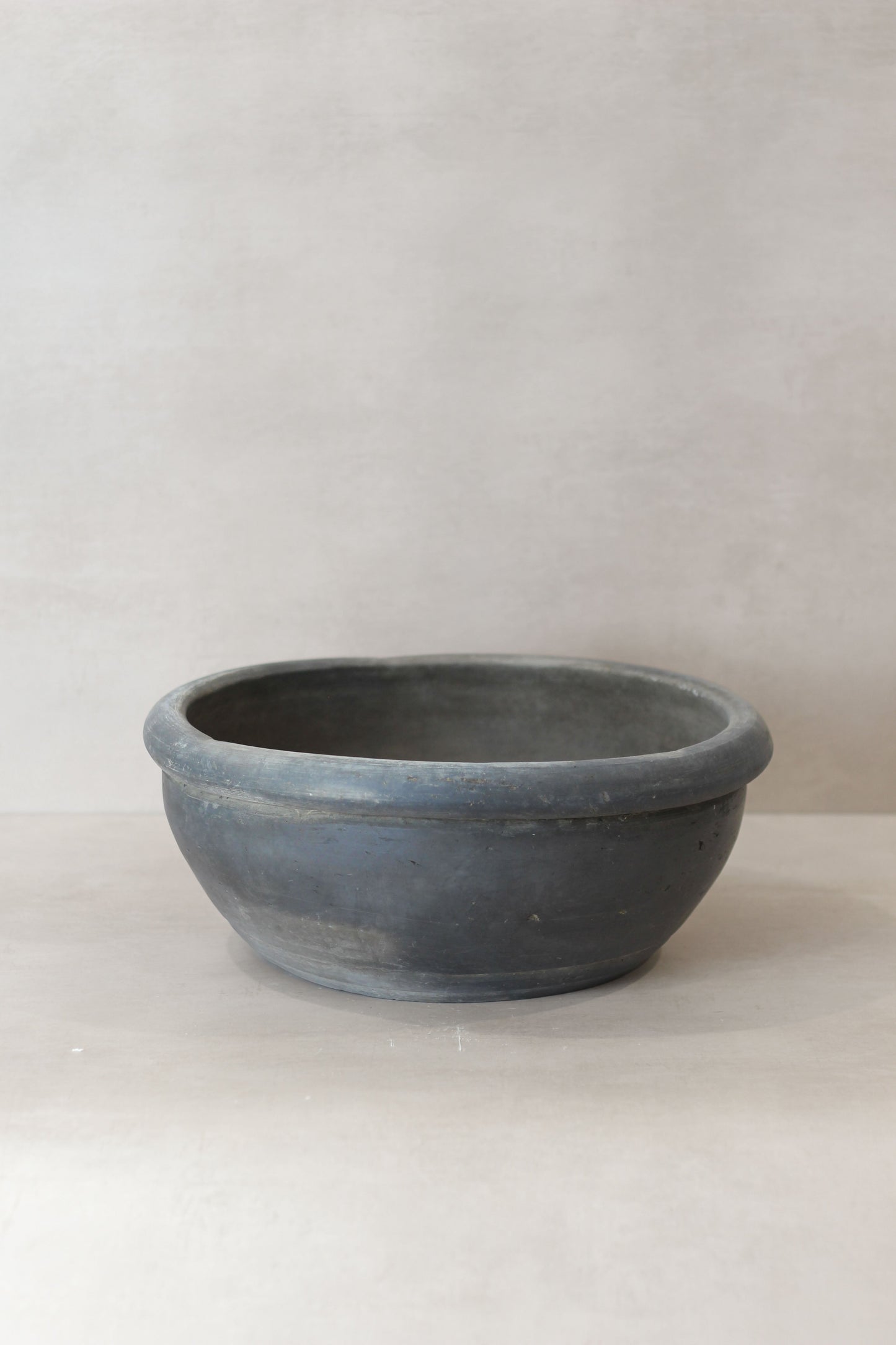 Wabi Sabi Antique Matt Grey Terracotta Bowl - OGB 03