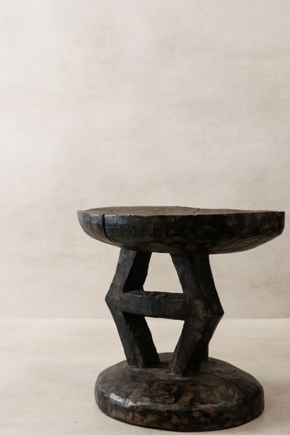 Tonga Stool - 37.4
