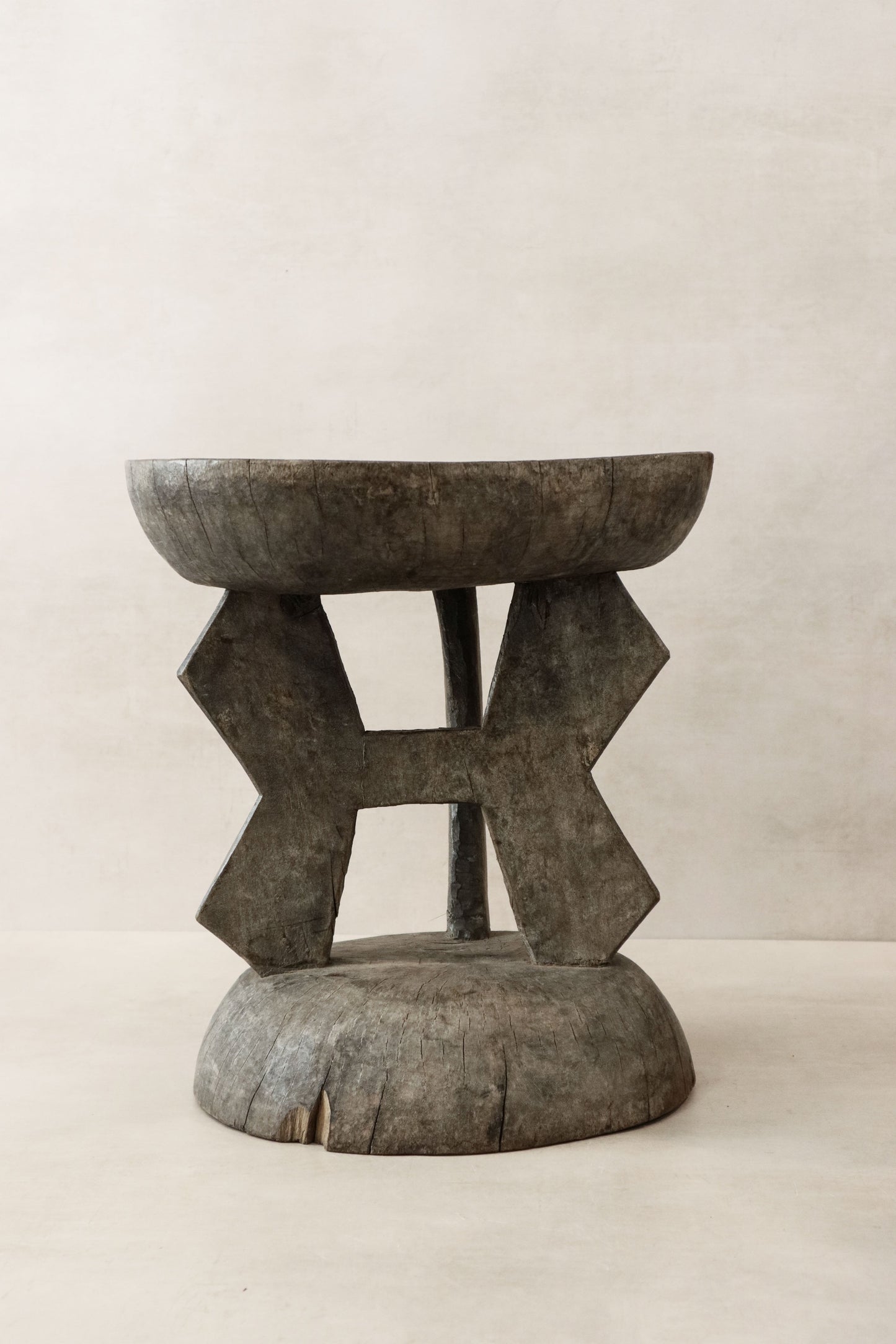 Tonga Stool - 37.3