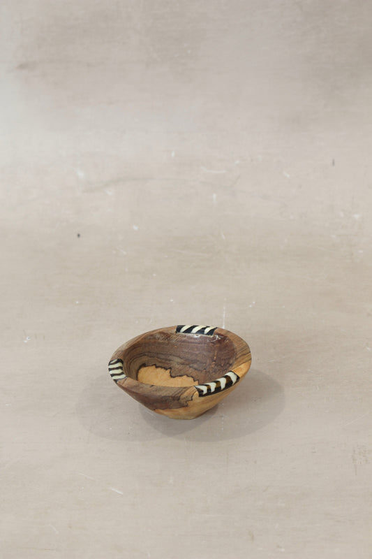 Wooden dish with inlay| WD01
