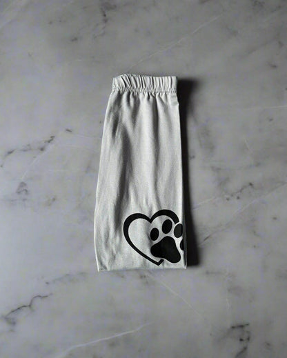 Grey paws and hearts design full length stretch leggings