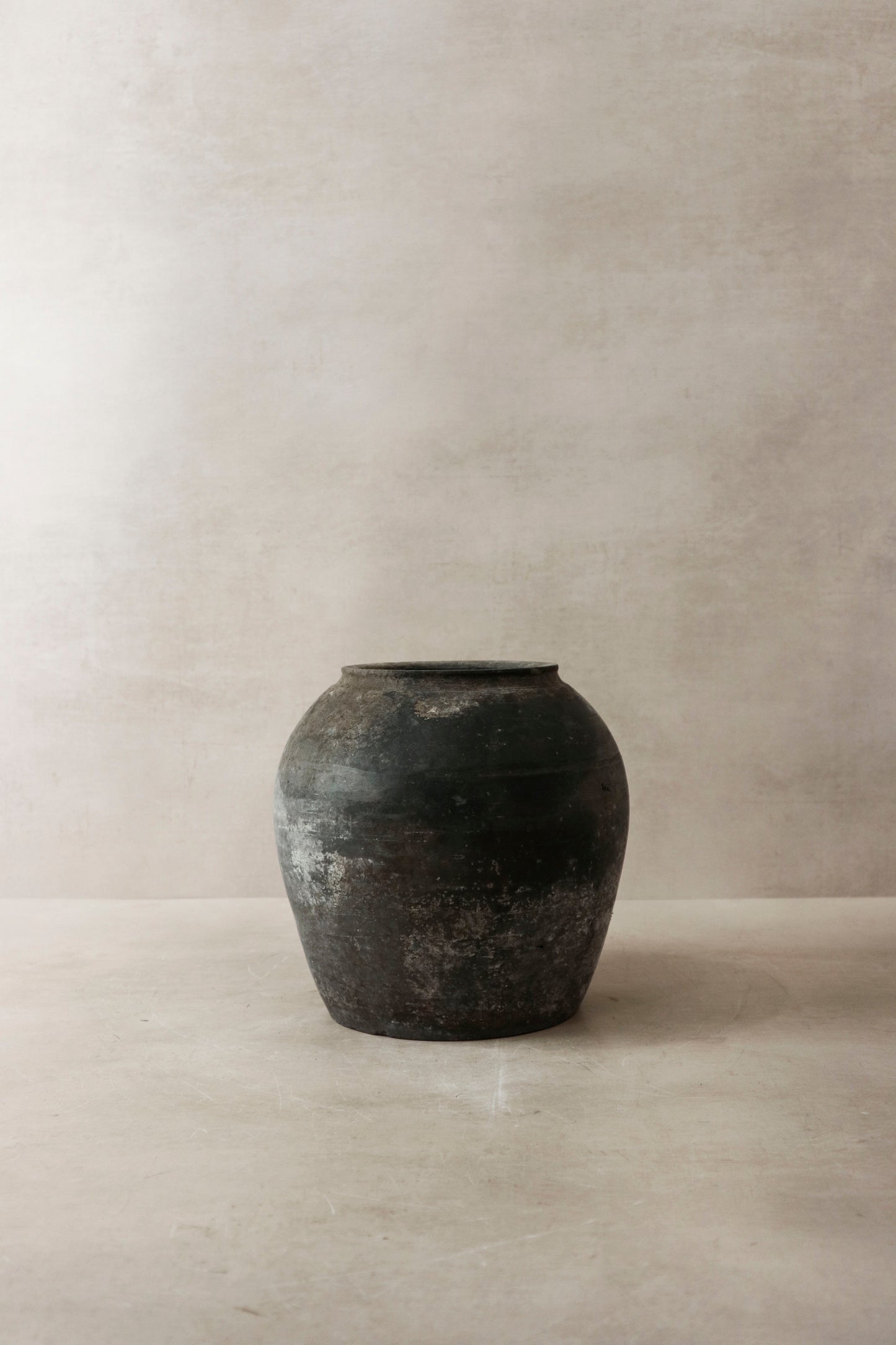 Vintage Dark Pot n° 1