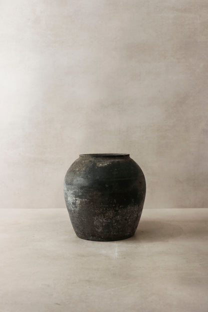 Vintage Dark Pot n° 1