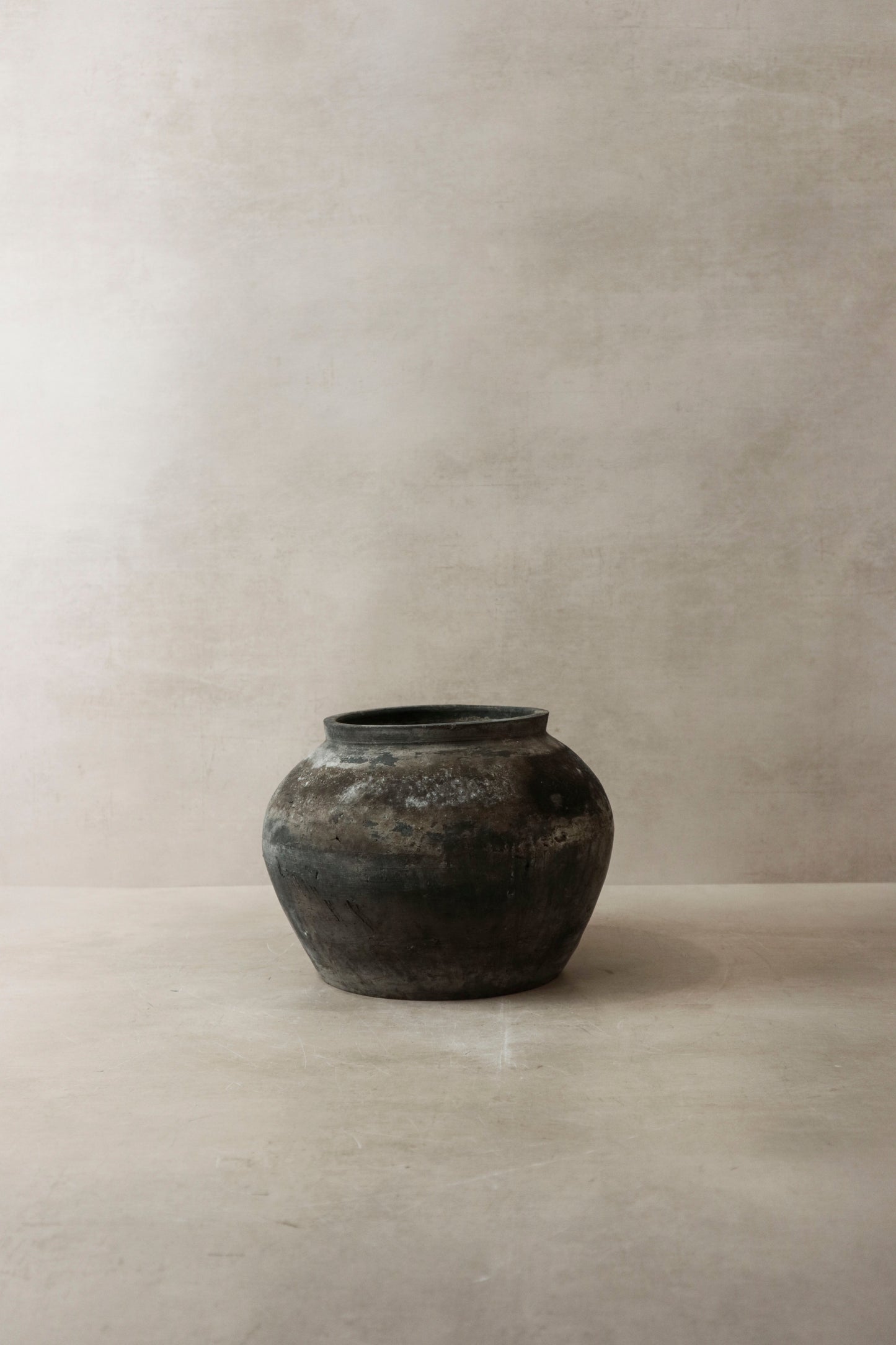 Vintage Dark Pot n° 3