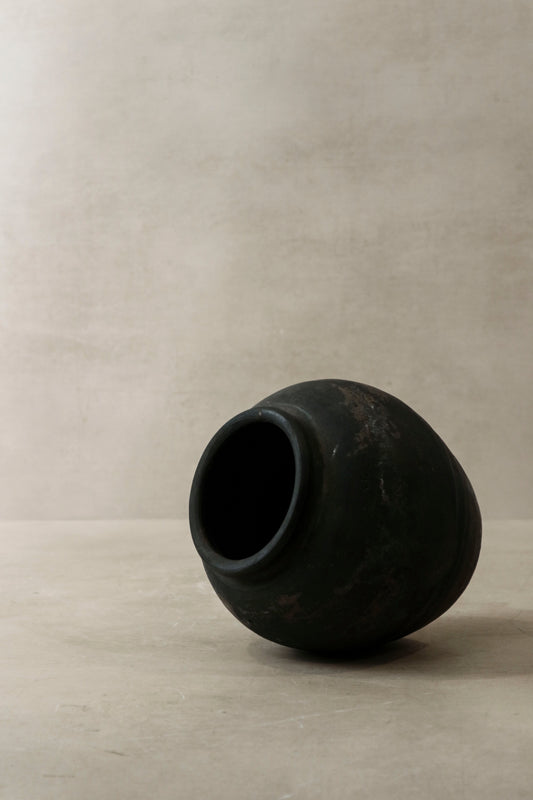 Vintage Dark Pot n° 5
