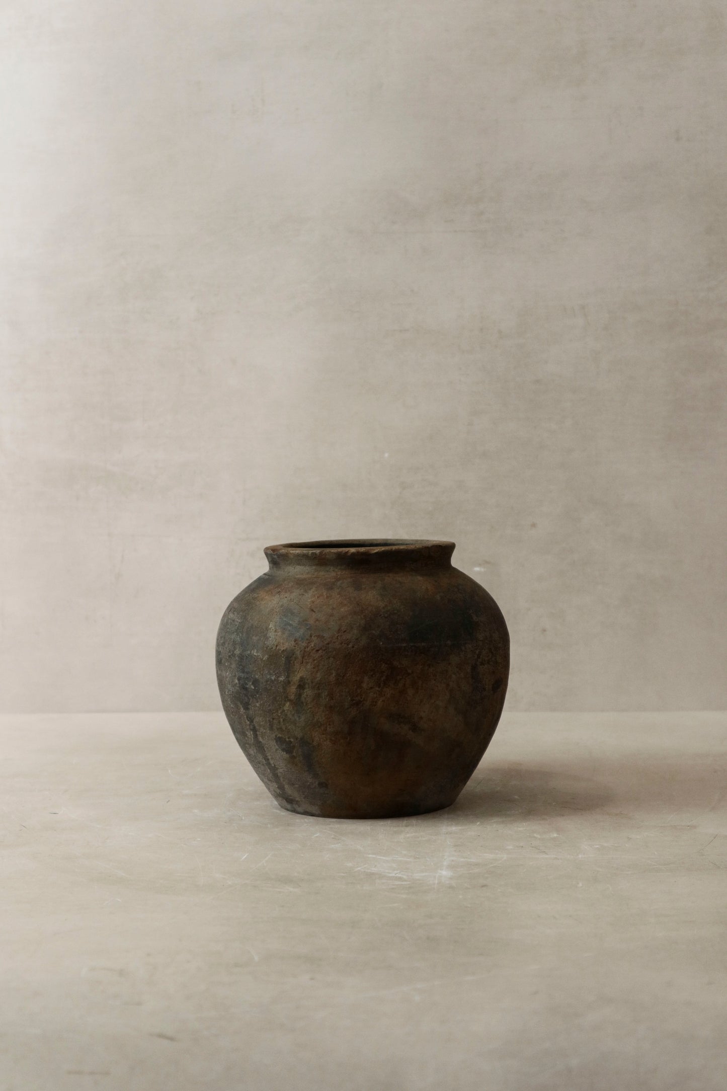 Vintage Dark Pot n° 6