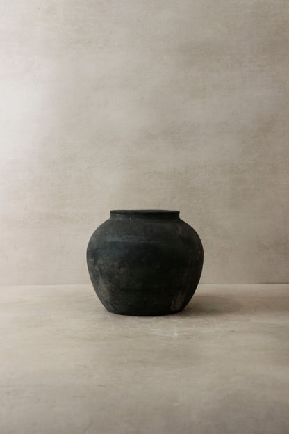 Vintage Dark Pot n° 7