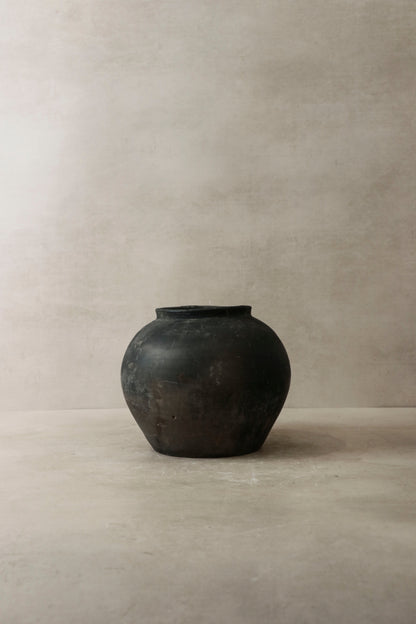 Vintage Dark Pot n° 9