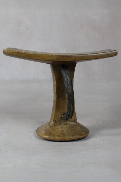 Vintage Nyangatom Headrest - 220.4