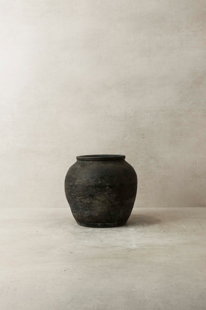 Vintage Dark Pot n° 11
