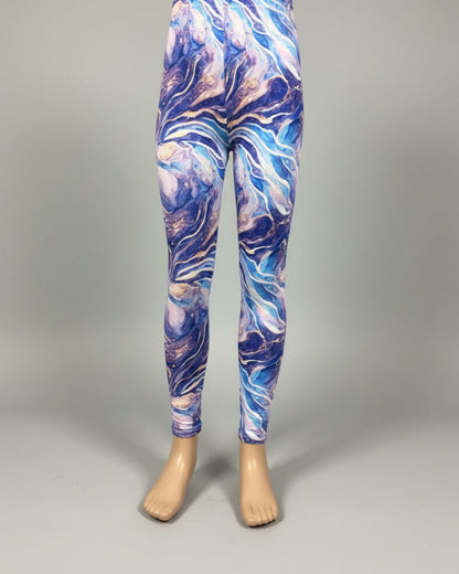 The Tie-Dye vibe, choice of pattern and size!
